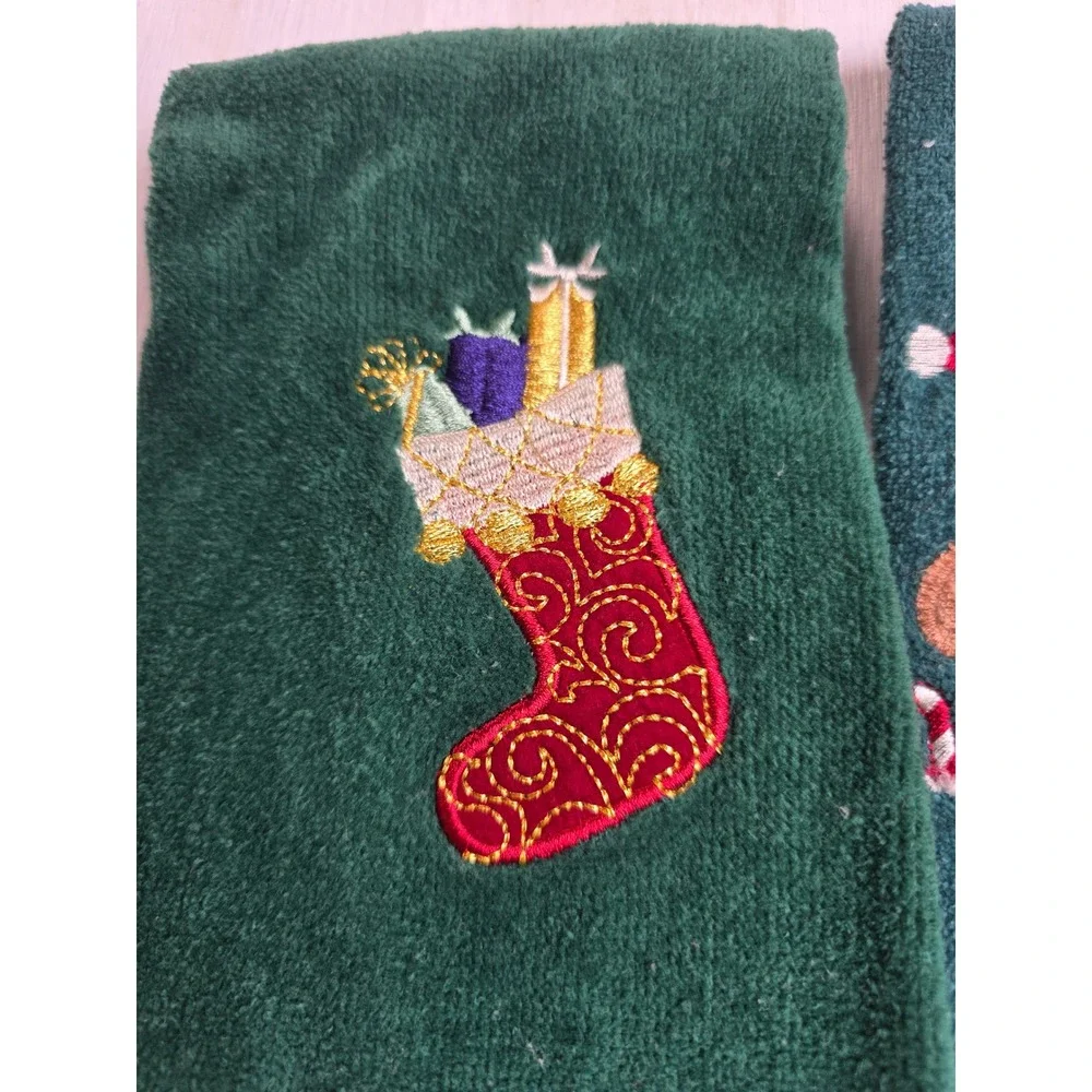Saturday Knight Ltd Christmas Hand Towels Set of 3 Green Teddy Bear Stocking